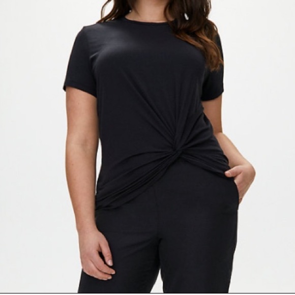 ARITZIA The Group by Babaton Foundation Knot Tee M - Picture 1 of 8